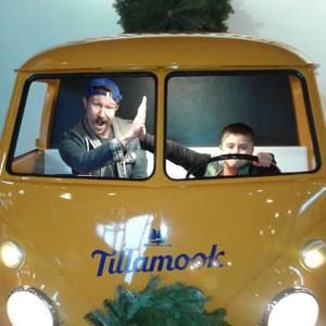 Meet your Posher, Collin